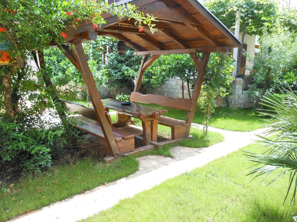 Apartments Maris Petrovac Chambre photo