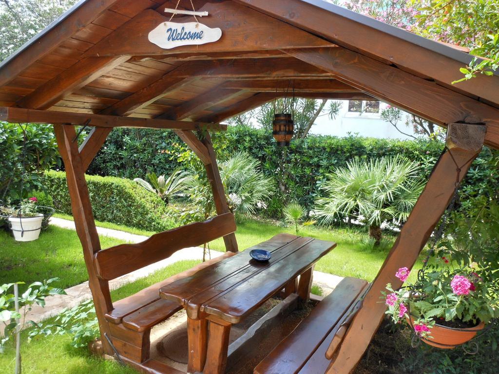 Apartments Maris Petrovac Chambre photo